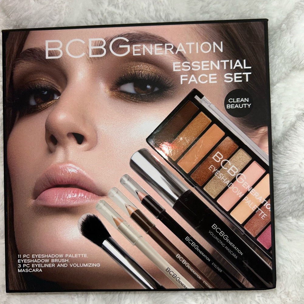 BCBGeneration Essential Face Set - Warm Browns and Creams